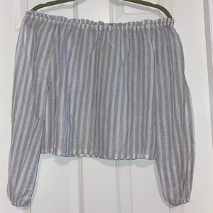 Off shoulder cropped blouse